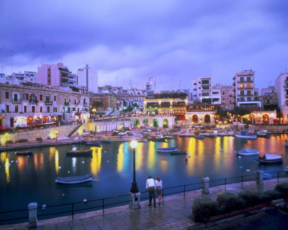 A Lovely 3 Bedroom, 3 Baths Home In The Centre Of Gzira By 360 Estates Экстерьер фото