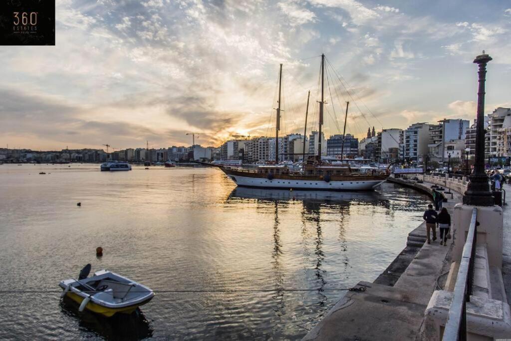 A Lovely 3 Bedroom, 3 Baths Home In The Centre Of Gzira By 360 Estates Экстерьер фото